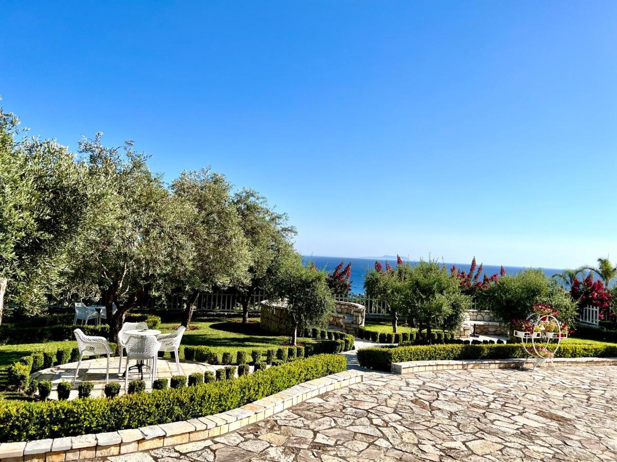 Elysium Hotel Dhermi Exterior photo