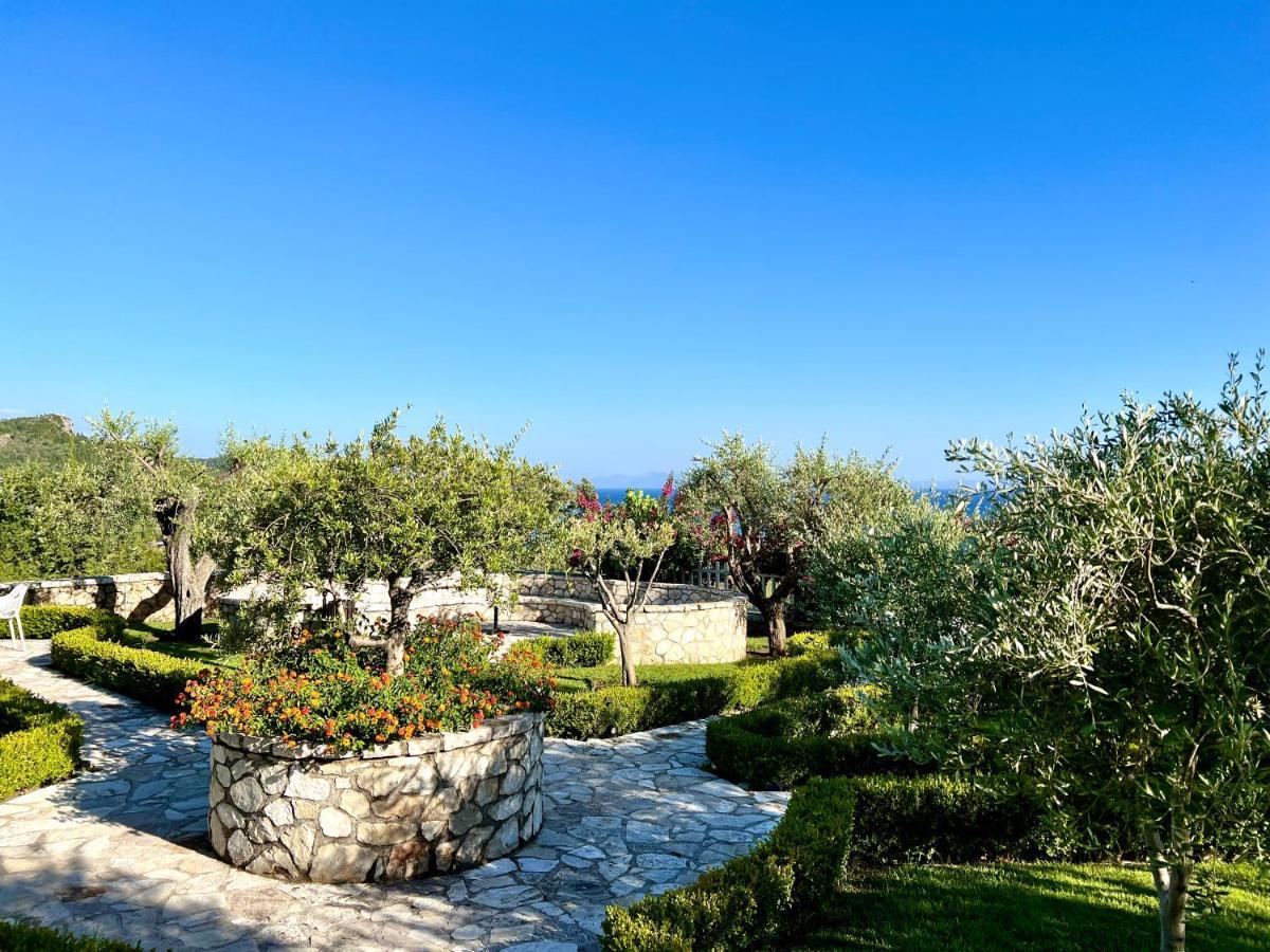 Elysium Hotel Dhermi Exterior photo