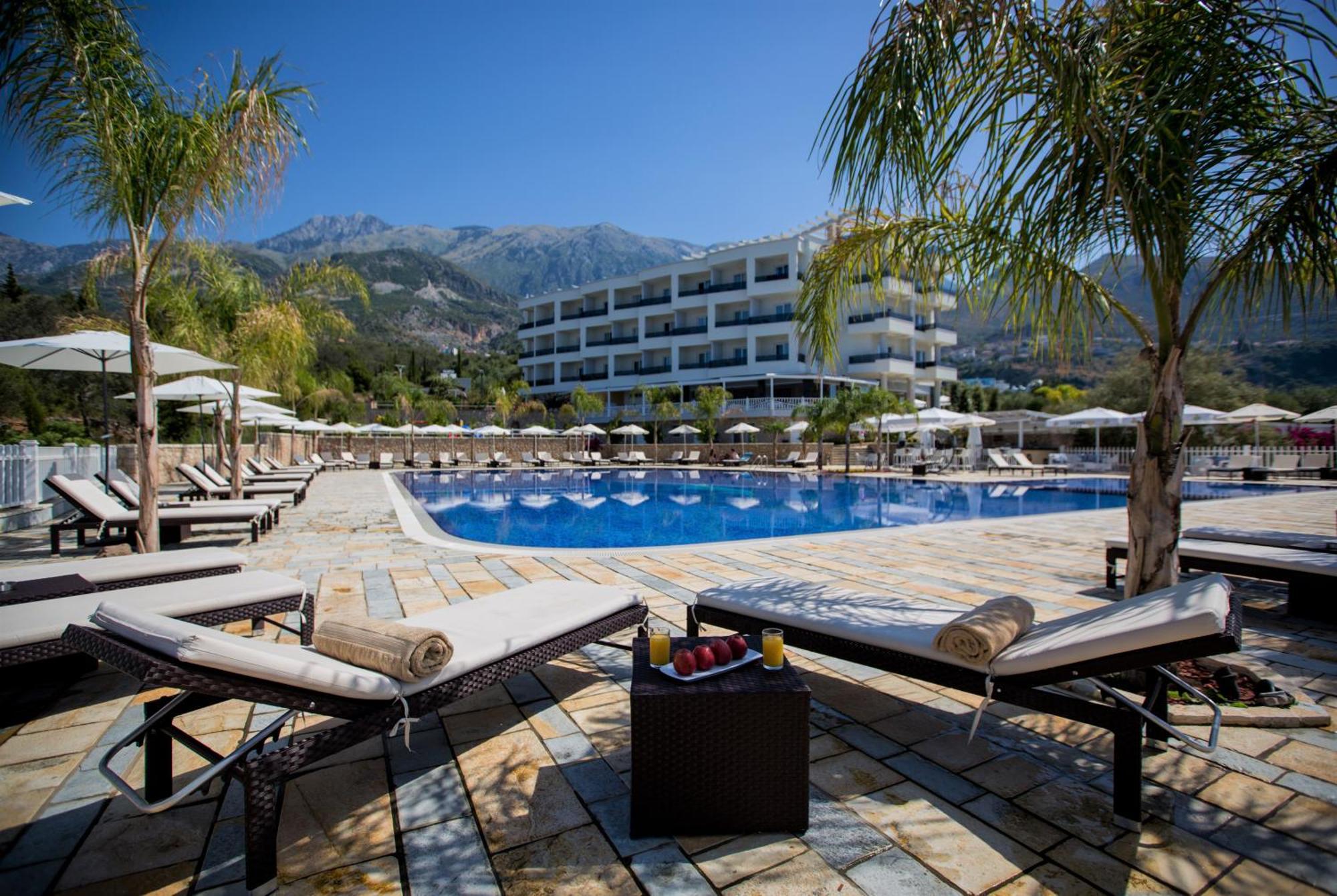 Elysium Hotel Dhermi Exterior photo